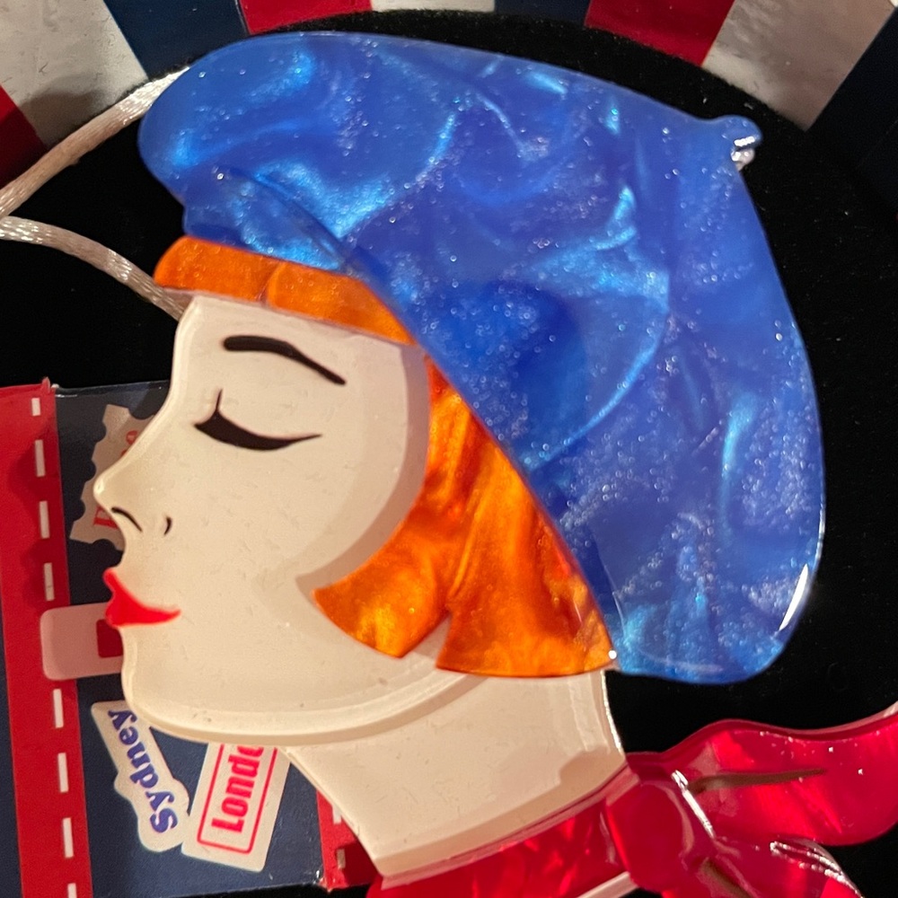NIB Erstwilder Tres Chic Brooch
